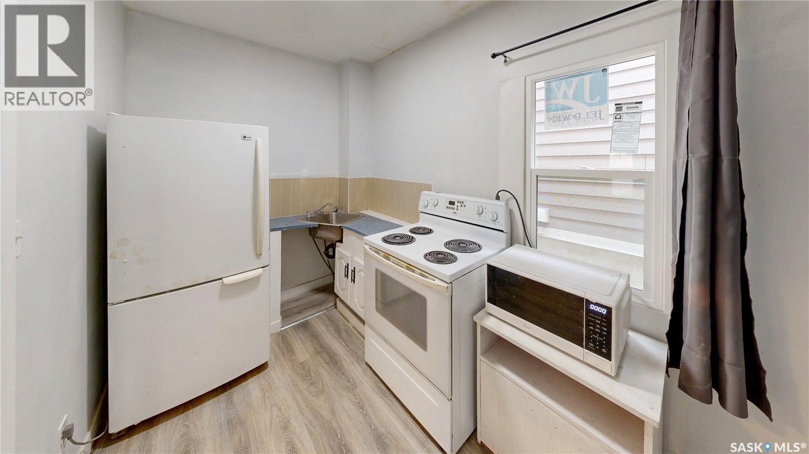 1343 Rae STREET - 8