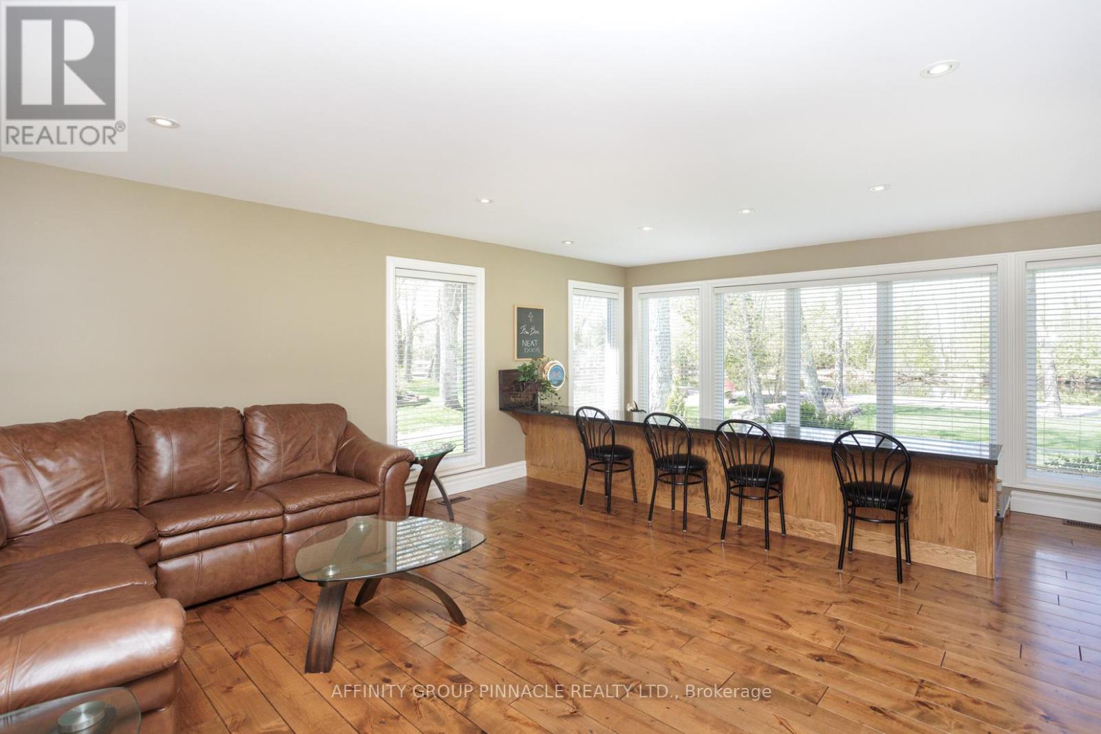 210 MOORINGS DRIVE - 15