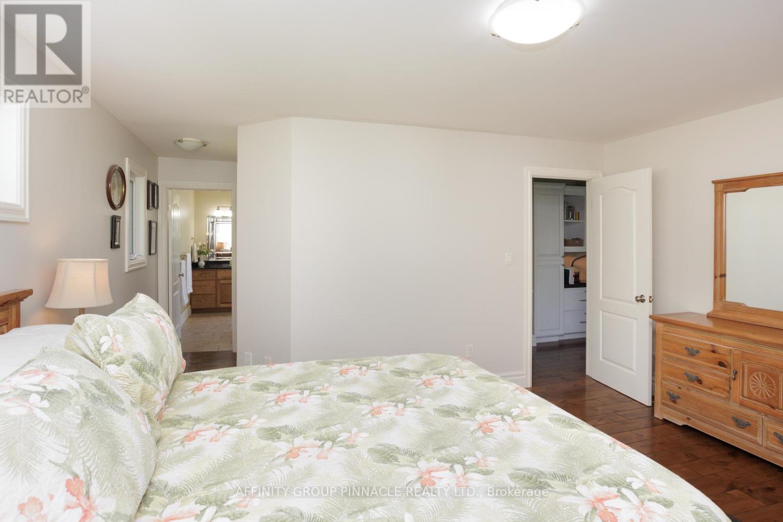 210 MOORINGS DRIVE - 20