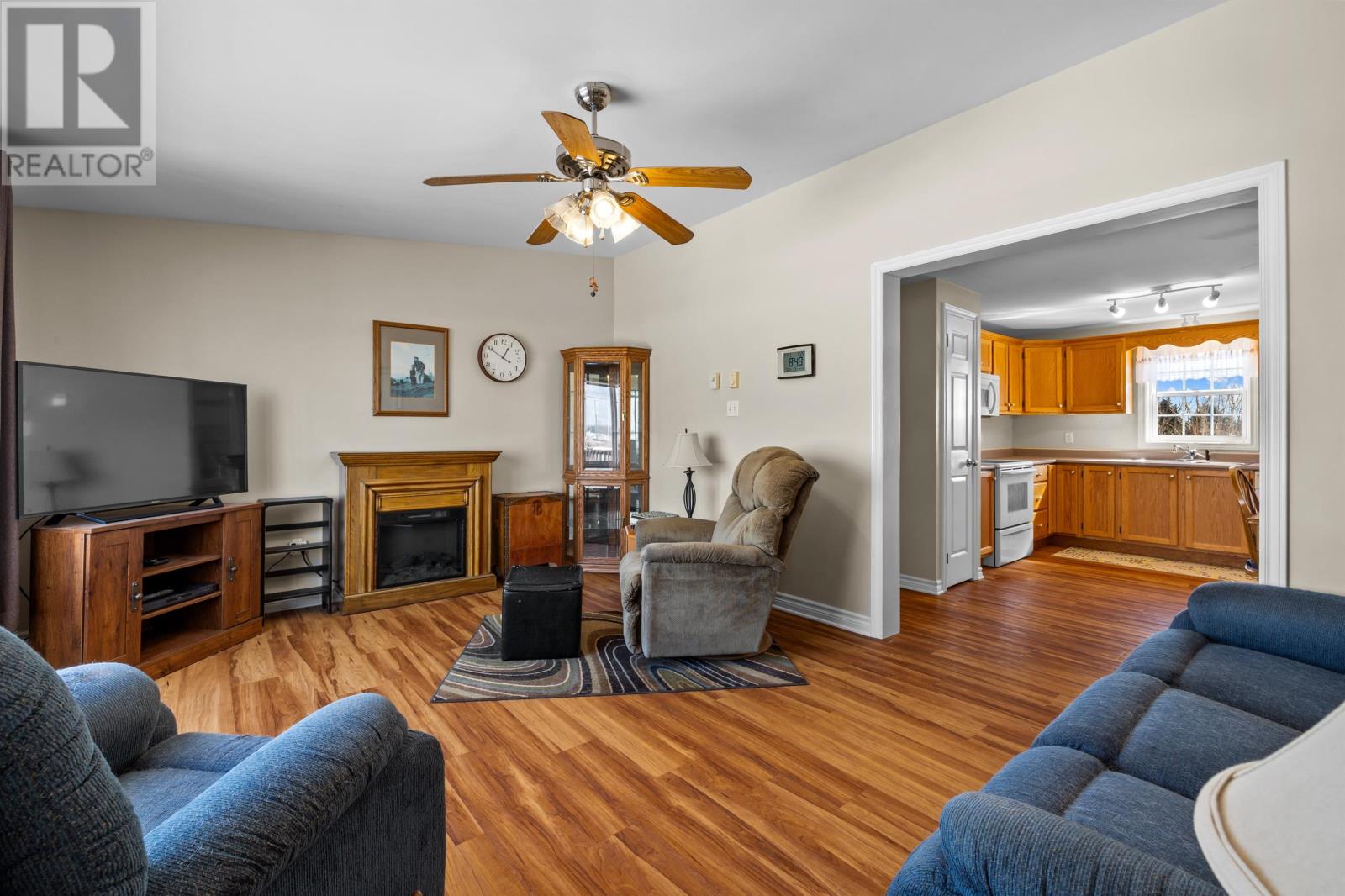 19 MACPHEE Avenue - 8