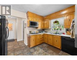 Bath (# pieces 1-6) - 2 Laura Lane, Stratford, PE C1B2T5 Photo 9