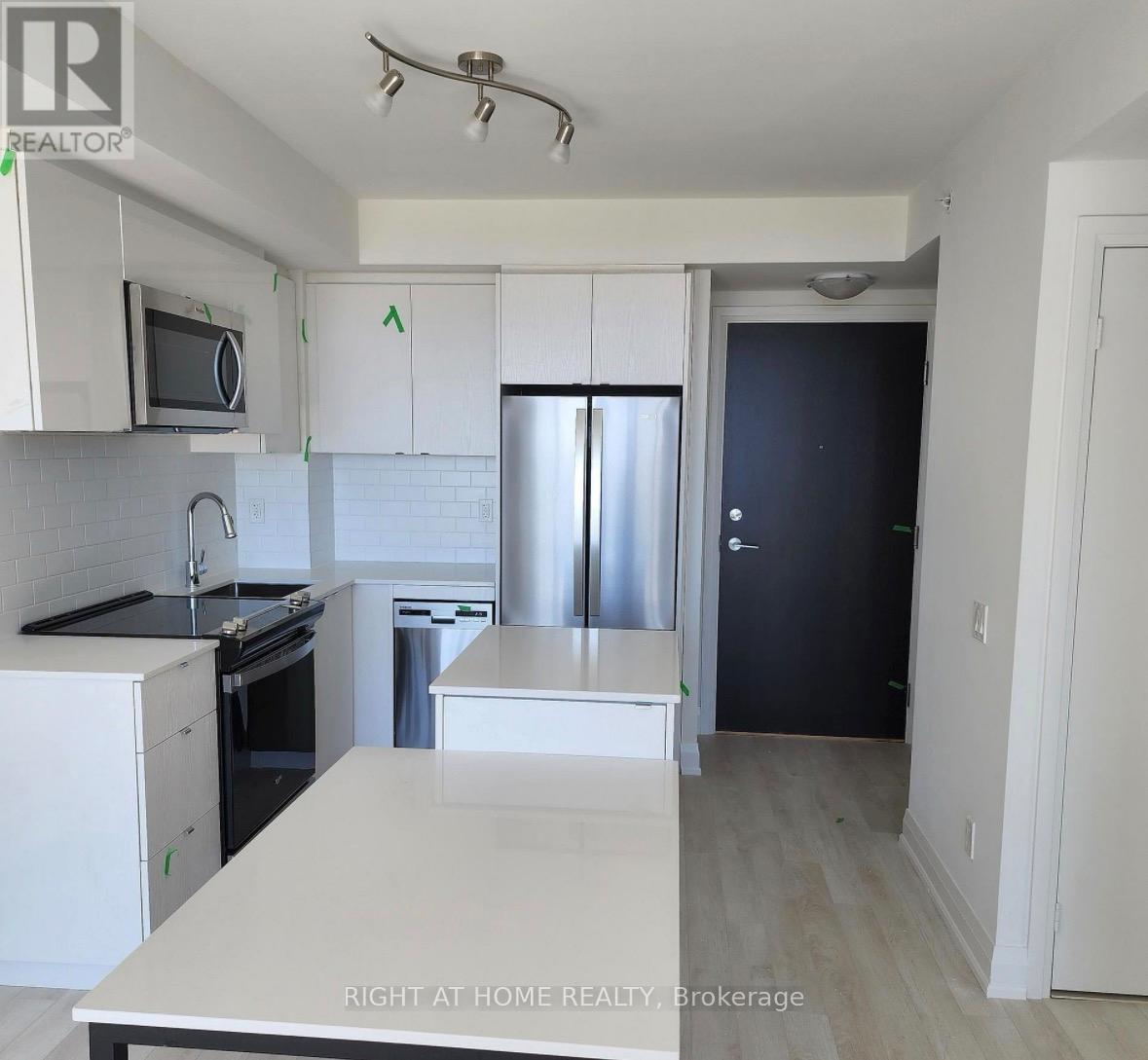#1801 1461 LAWRENCE AVE W AVENUE - 15
