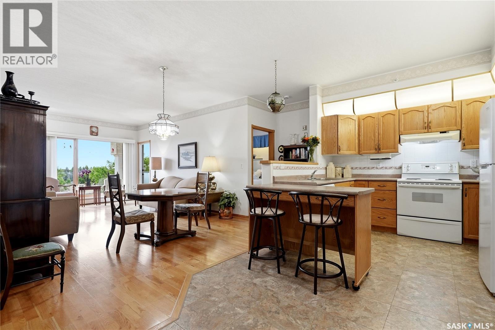 411 325 Keevil CRESCENT - photo 4
