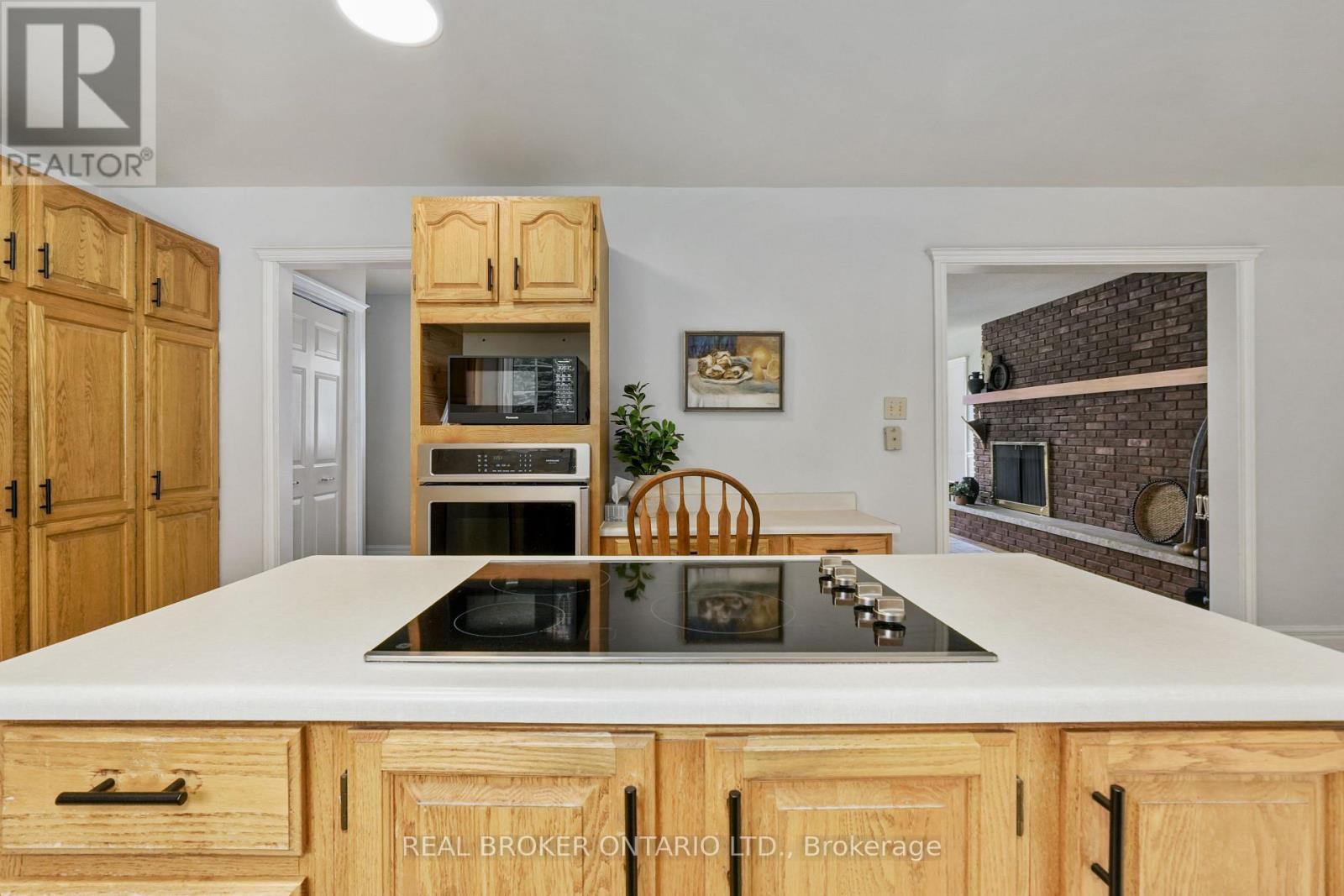 462 FRANKLIN DRIVE - 17