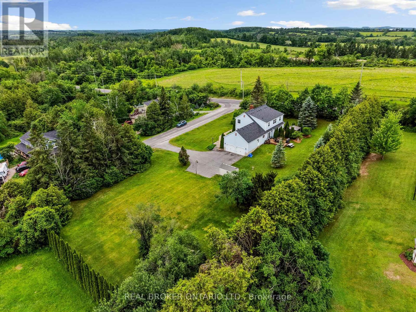 462 FRANKLIN DRIVE - 34