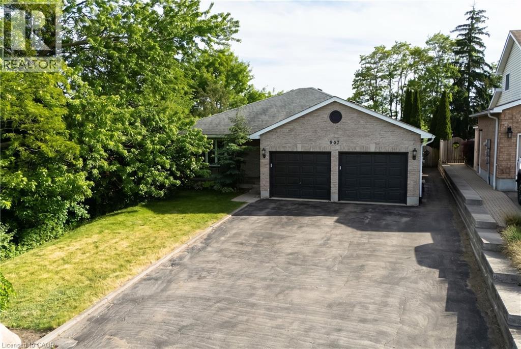 907 DOON VILLAGE Road - 2