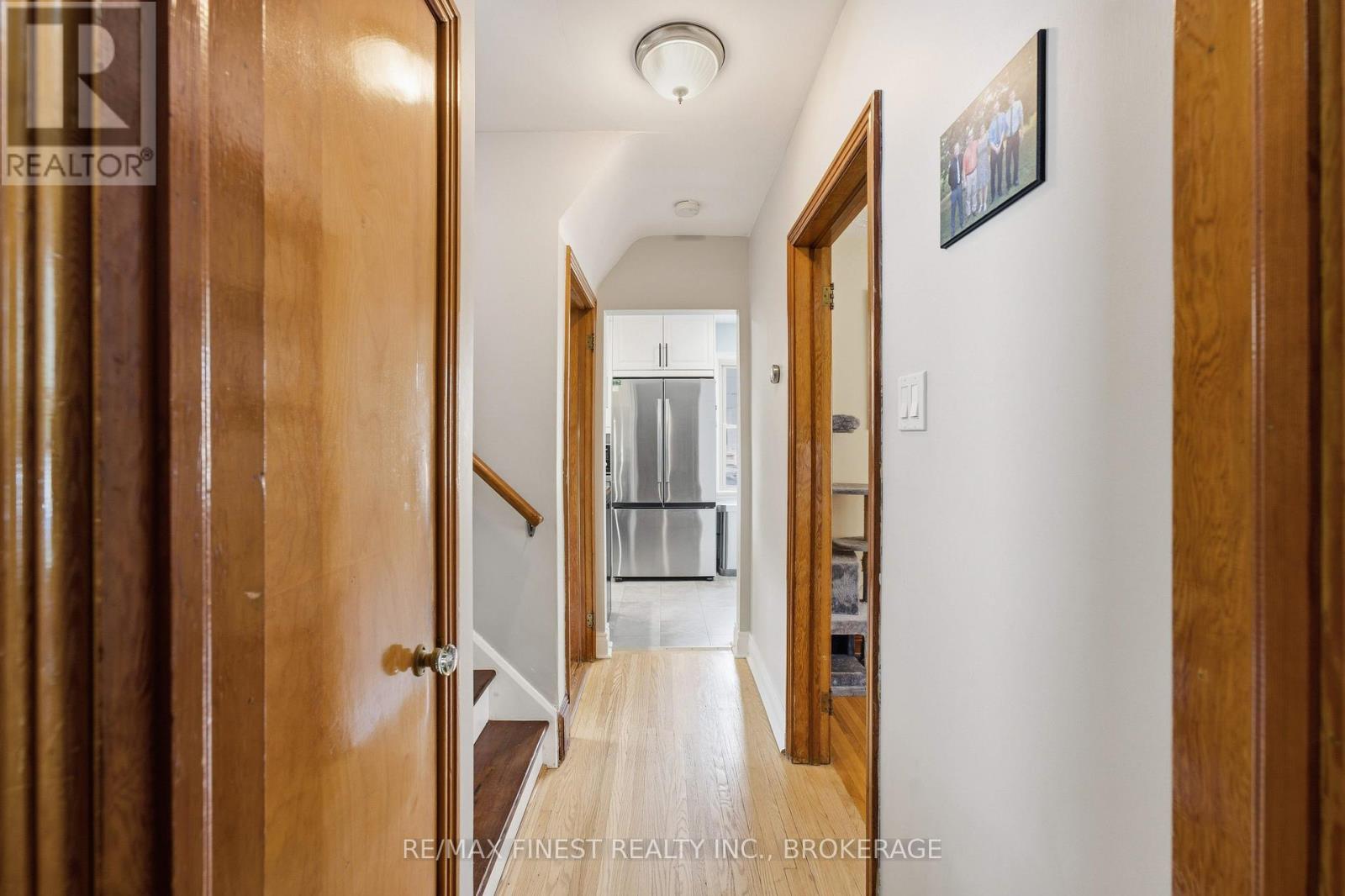 156 FLORENCE STREET - 12