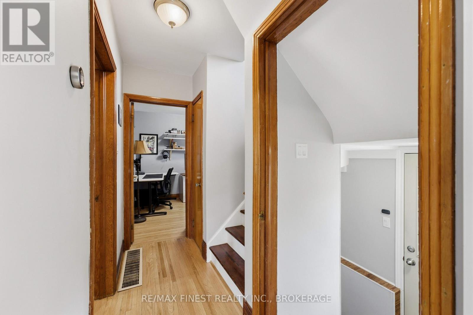 156 FLORENCE STREET - 13