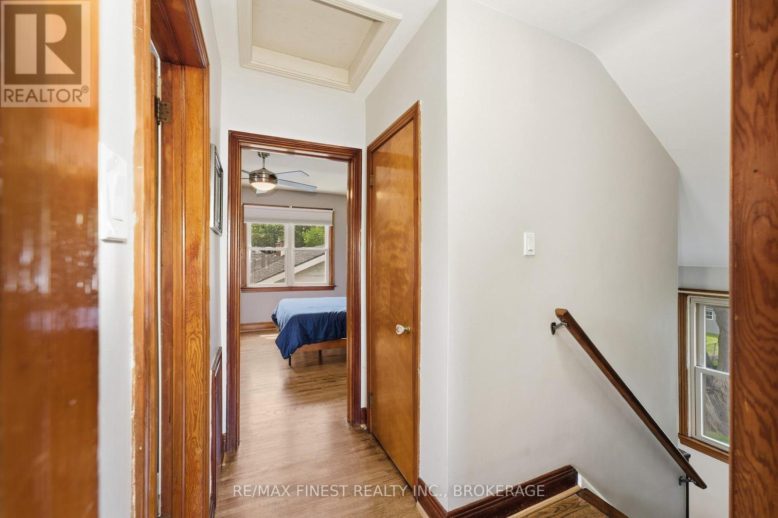 156 FLORENCE STREET - 17