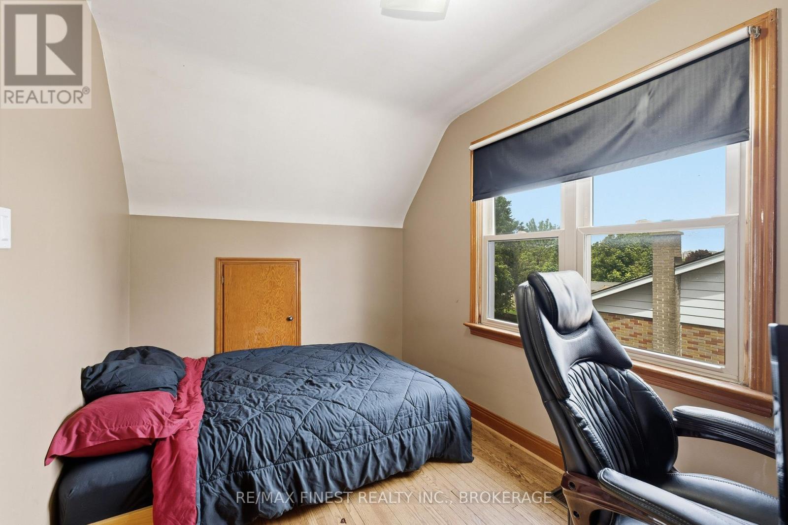 156 FLORENCE STREET - 21