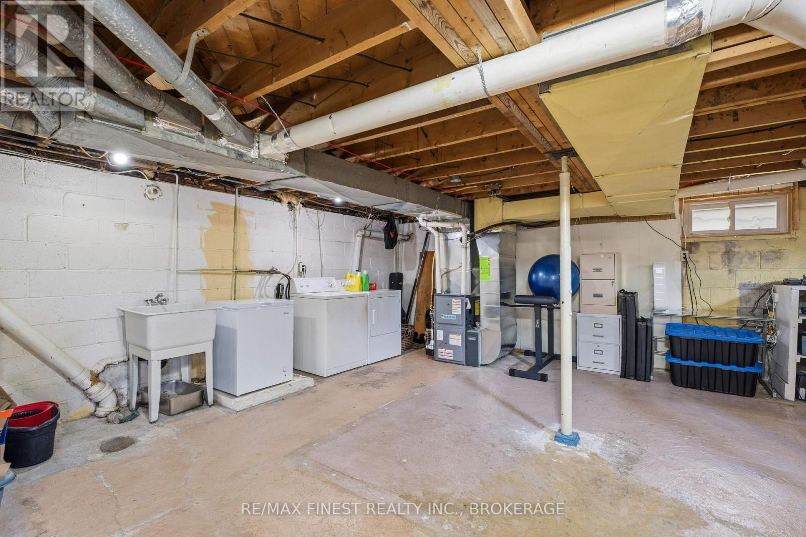 156 FLORENCE STREET - 26