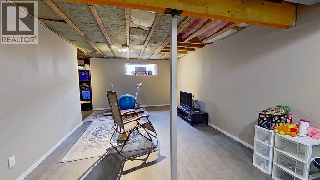 1600 Copperfield Boulevard SE - 35