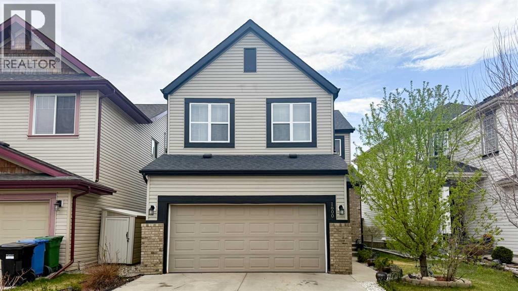 1600 Copperfield Boulevard SE - 1
