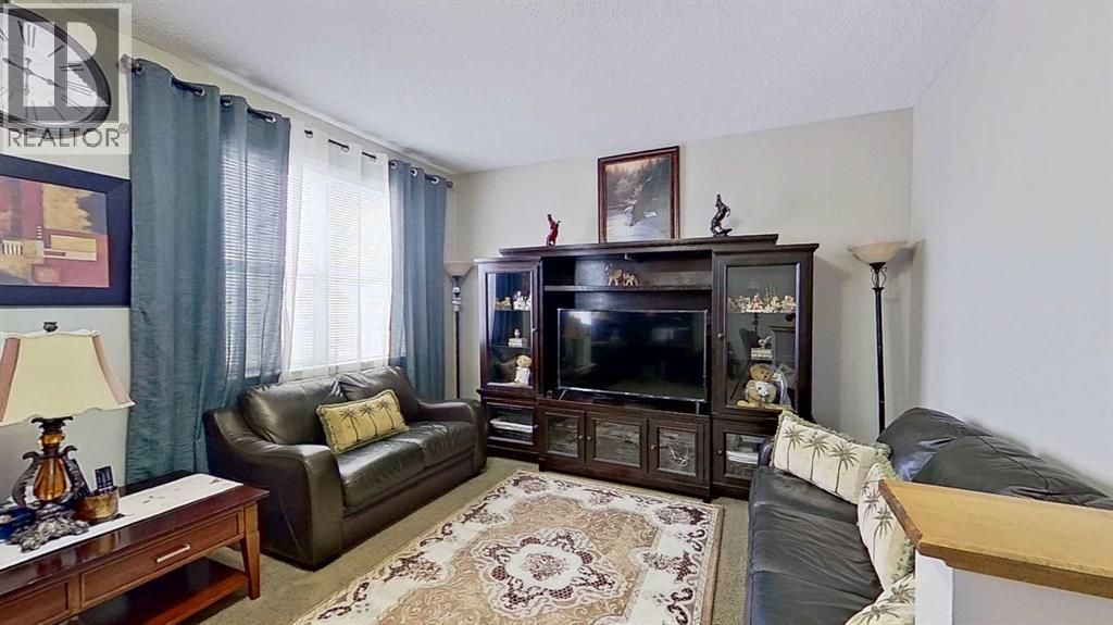 1600 Copperfield Boulevard SE - 21