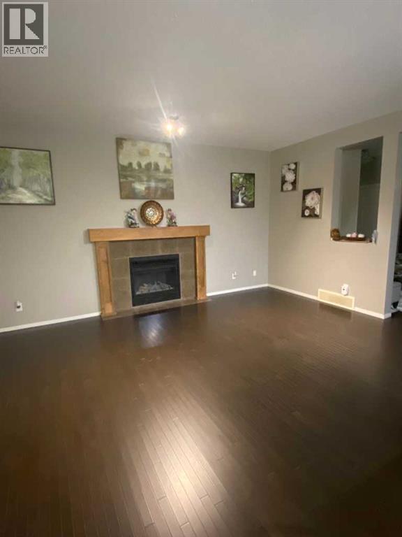 1600 Copperfield Boulevard SE - 10