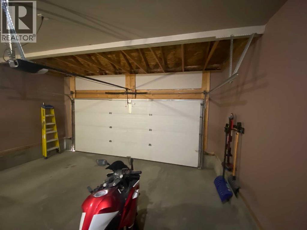 1600 Copperfield Boulevard SE - 43