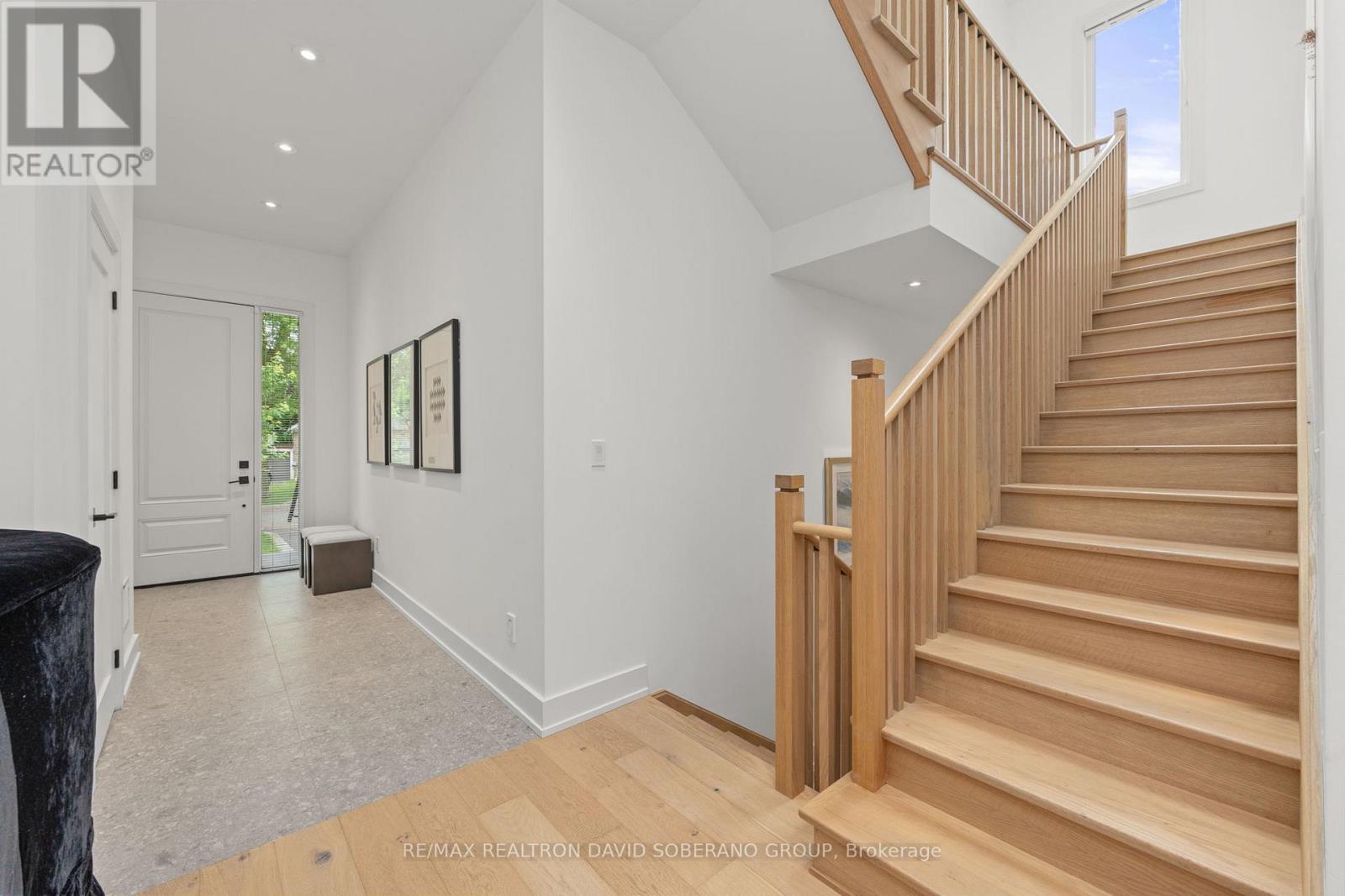 11 BARCLAY ROAD - 17