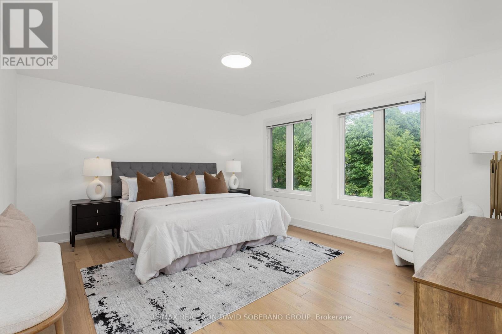 11 BARCLAY ROAD - 26
