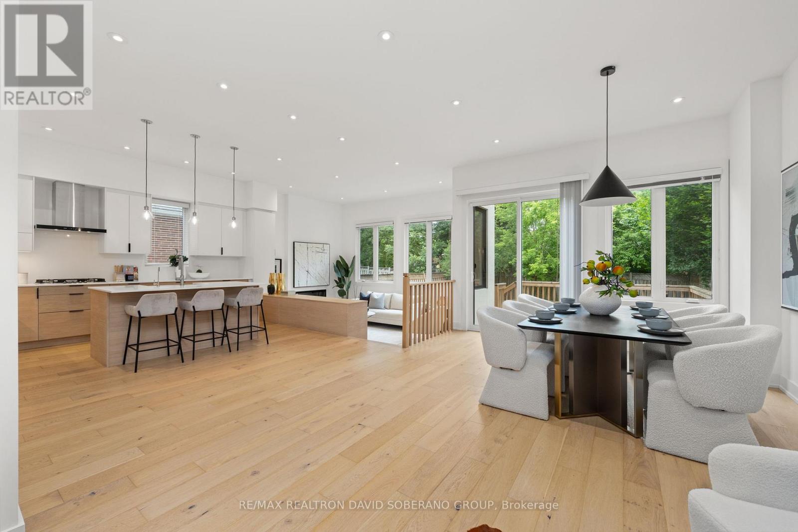 11 BARCLAY ROAD - 15