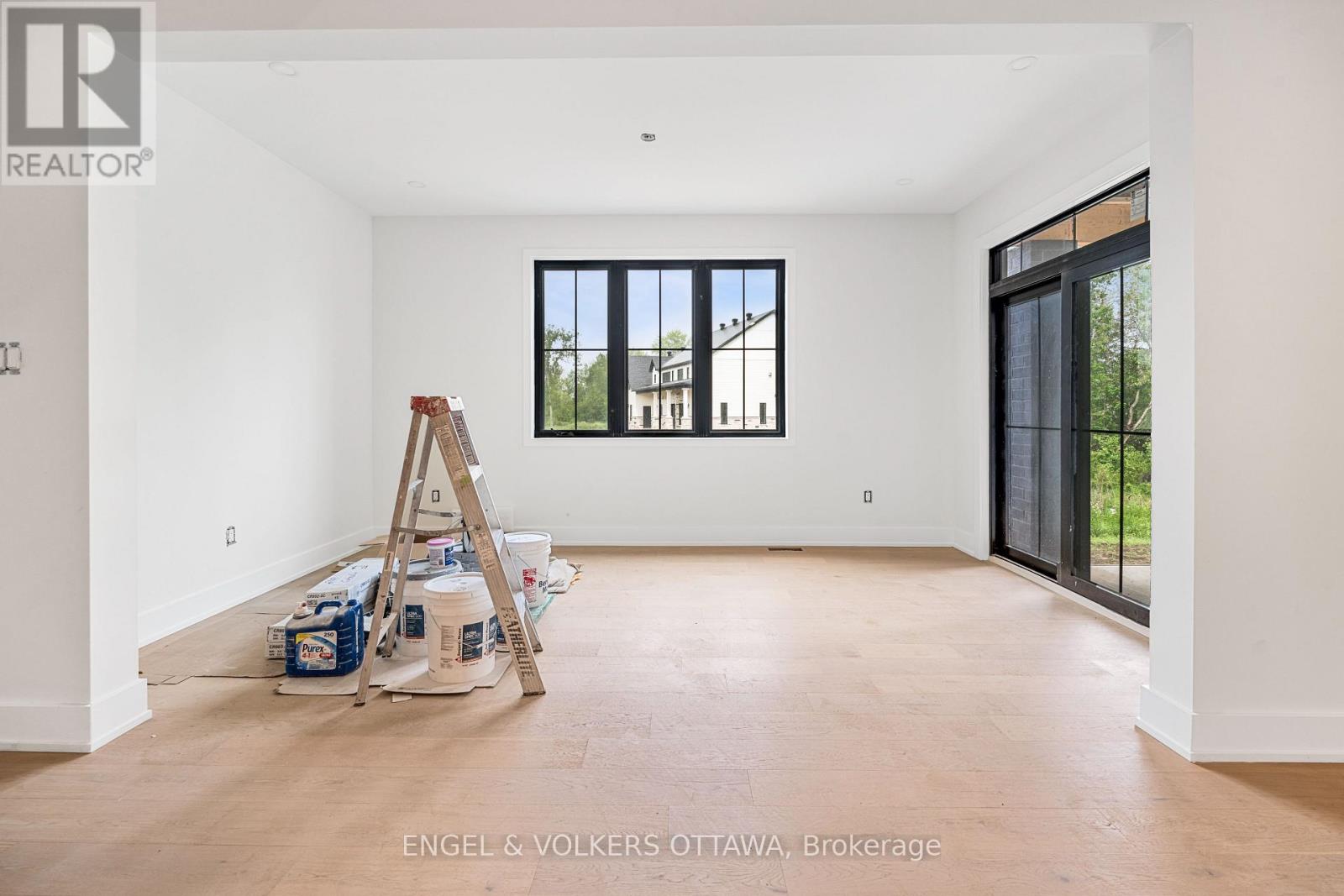 249 CABRELLE PLACE - 15