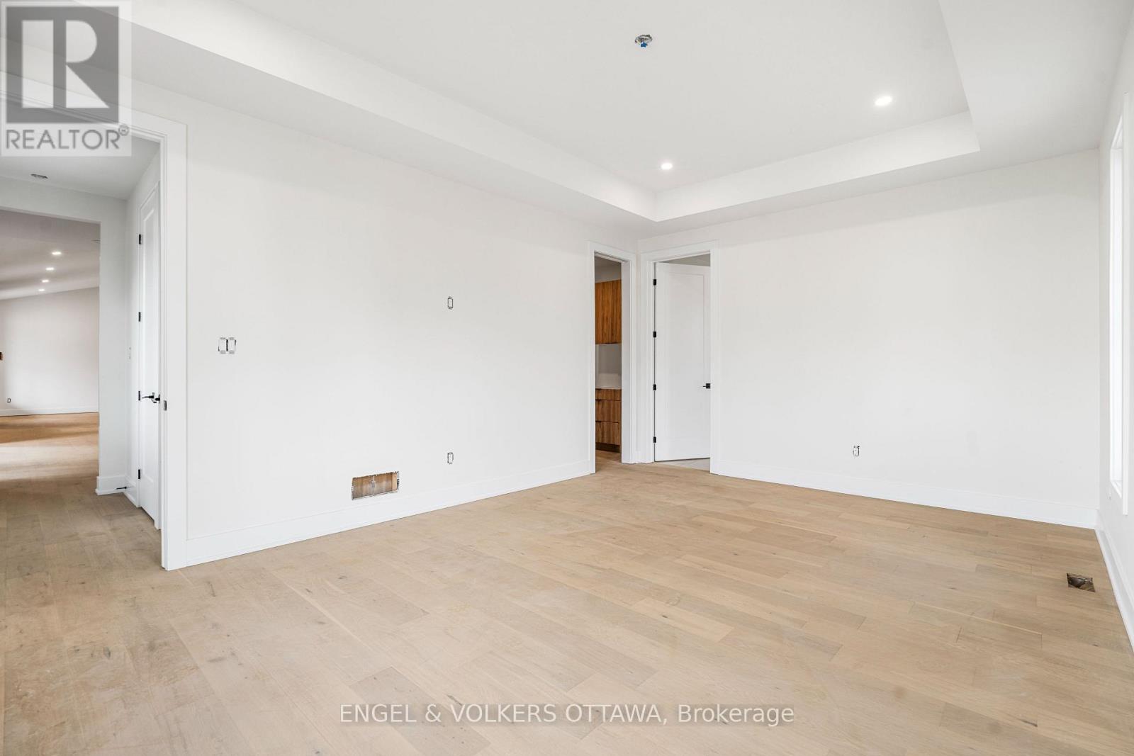 249 CABRELLE PLACE - 25