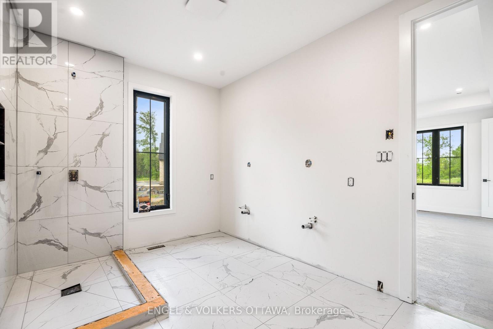 249 CABRELLE PLACE - 27