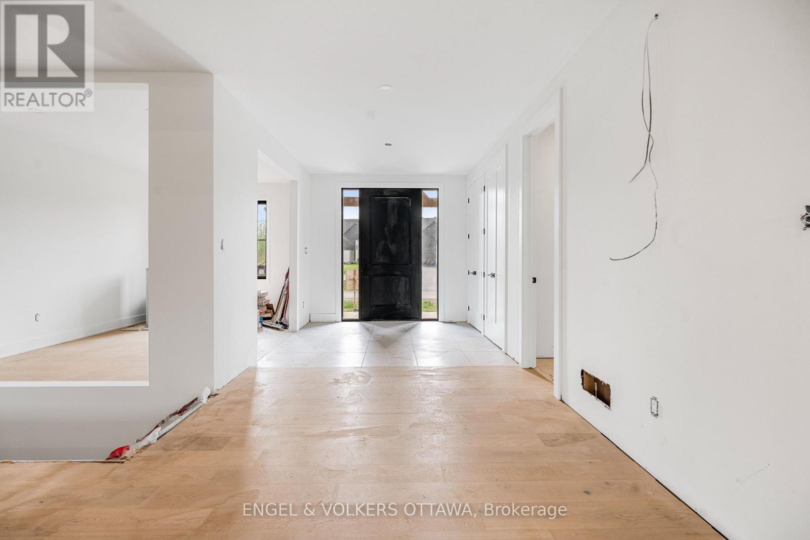 249 CABRELLE PLACE - 7