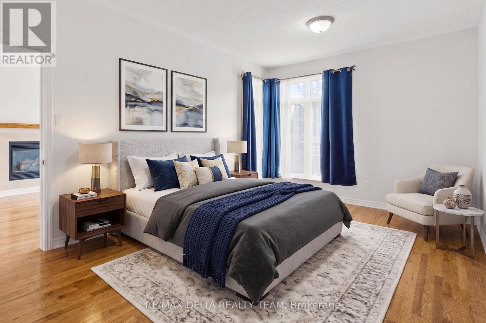 346 FARINCOURT CRESCENT - 13