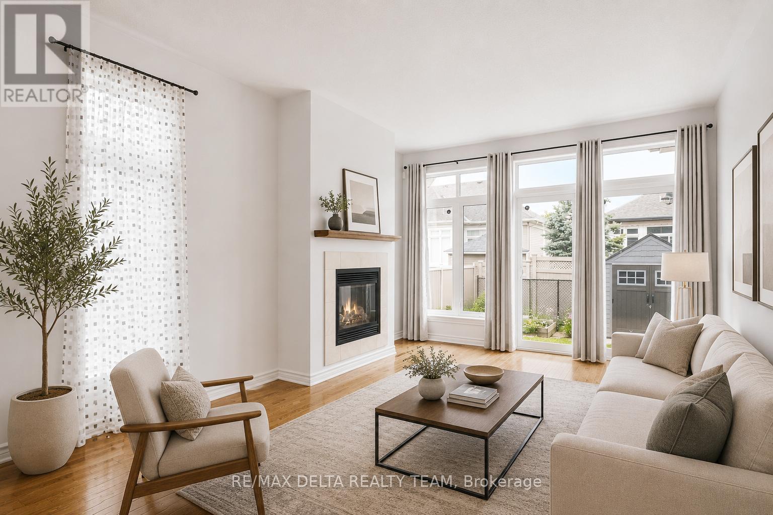 346 FARINCOURT CRESCENT - 9