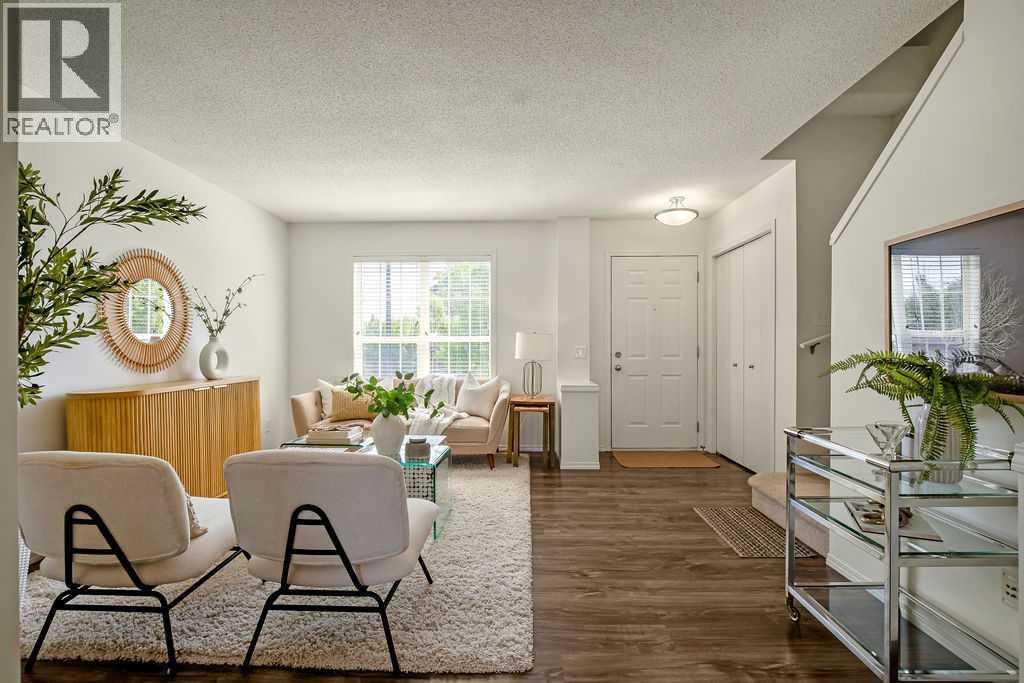 246 Elgin View SE — photo 7