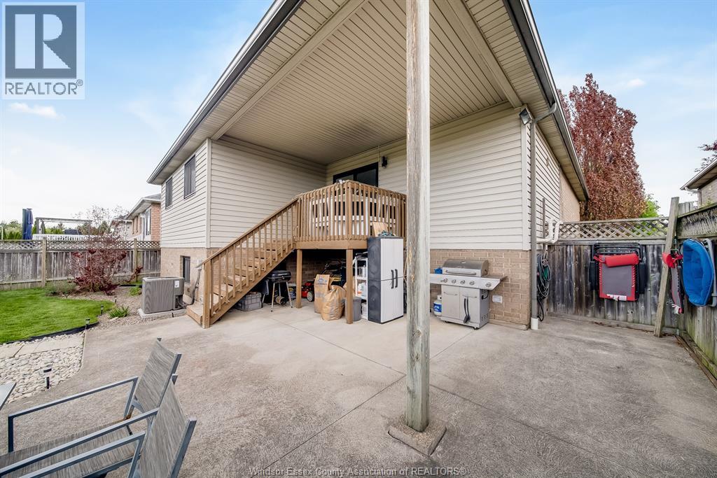 1488 IMPERIAL CRESCENT - 43
