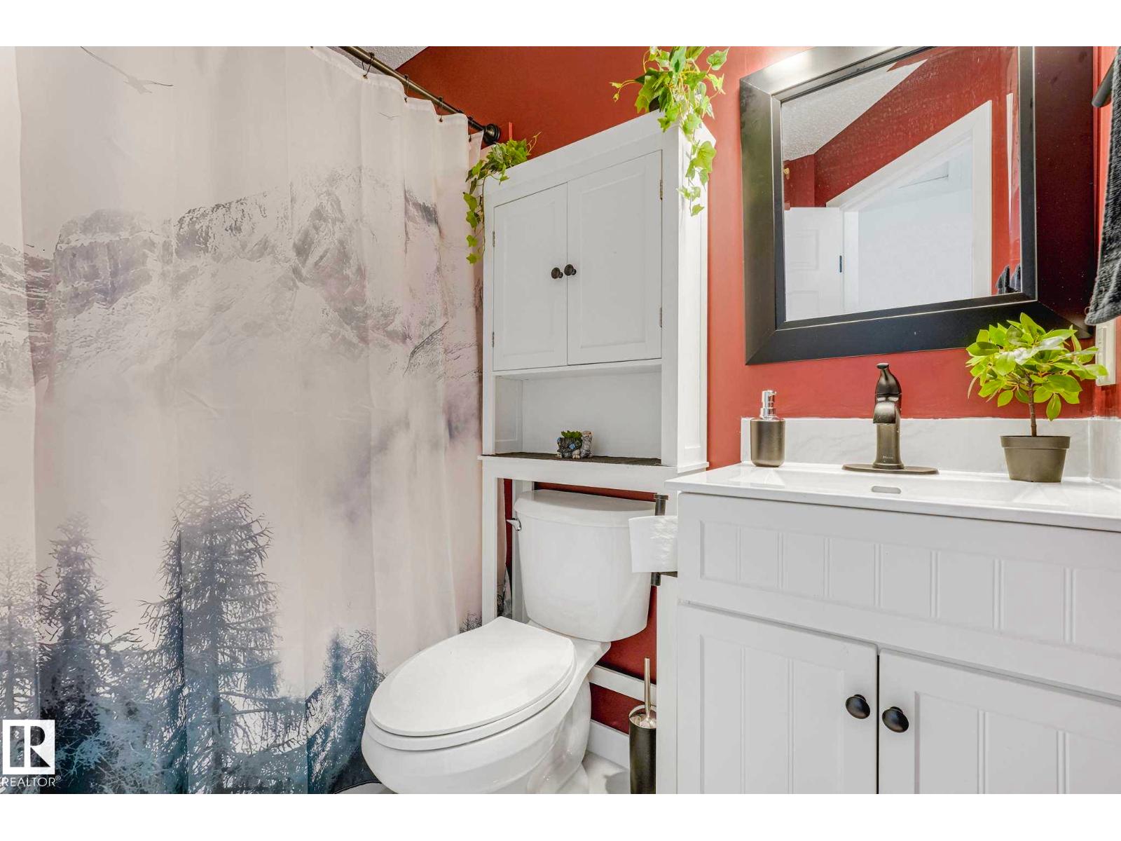 2921 23 ST NW - 29