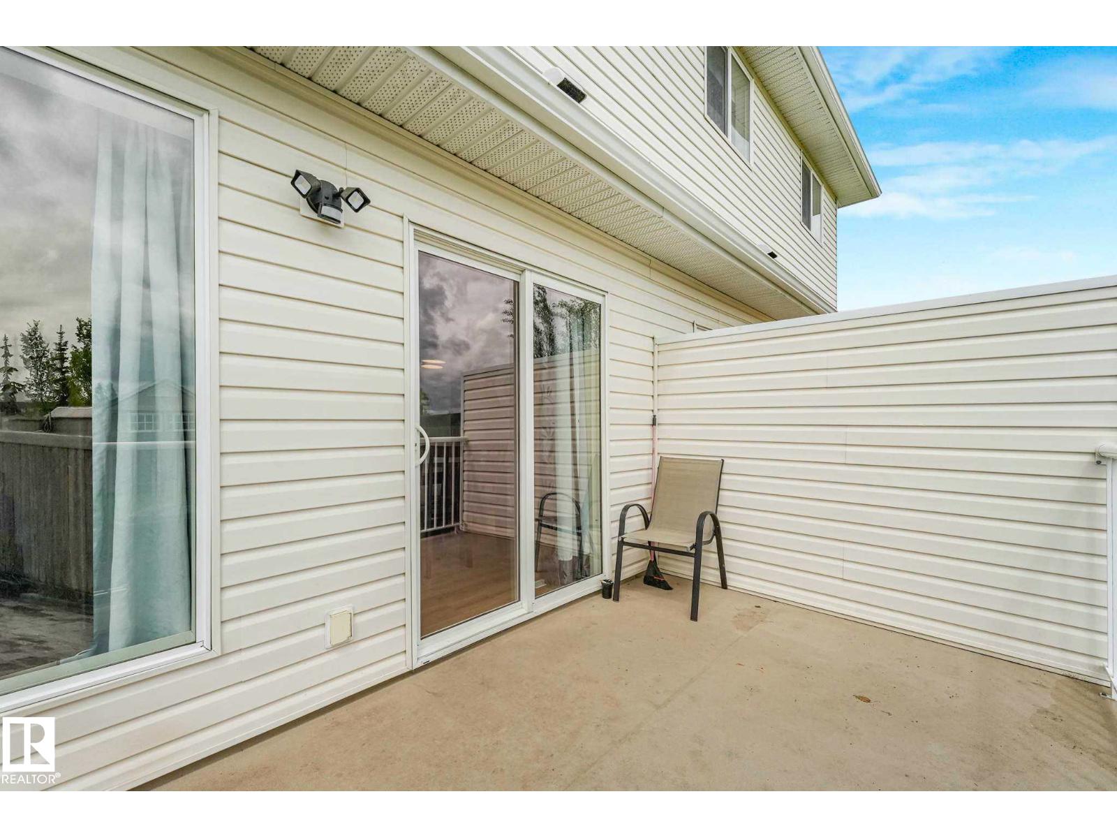 2921 23 ST NW - 49