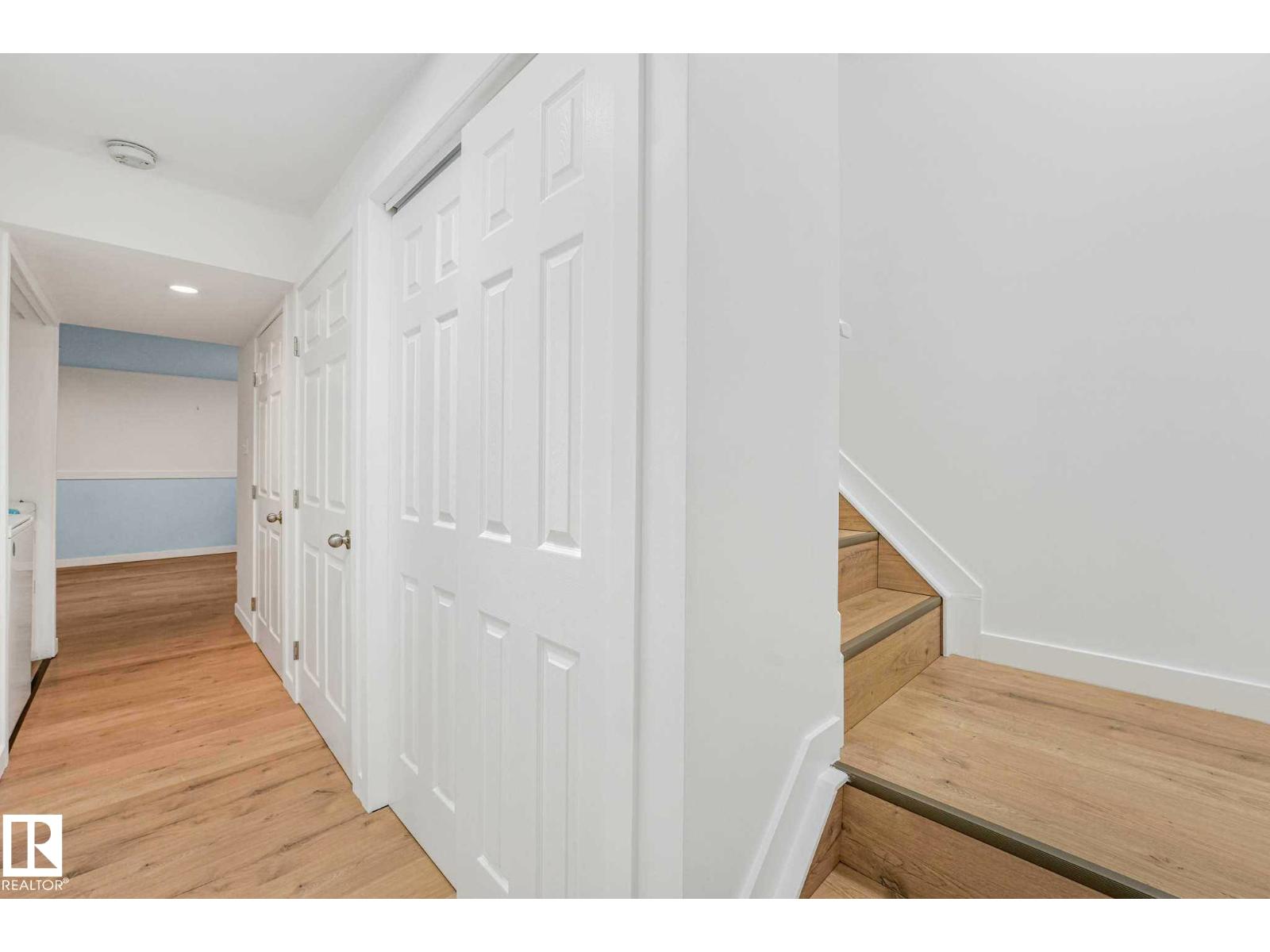 2921 23 ST NW - 43