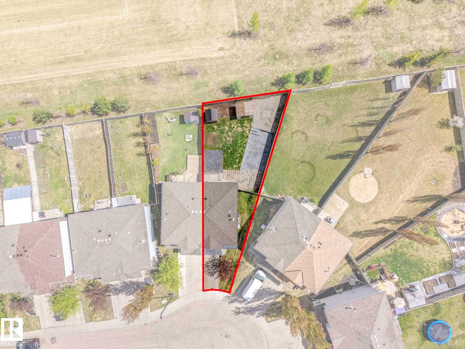 2921 23 ST NW - 6
