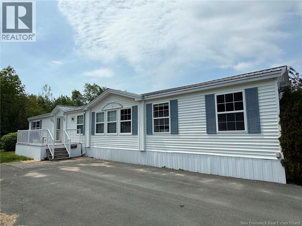 26 Crosby Crescent - 2