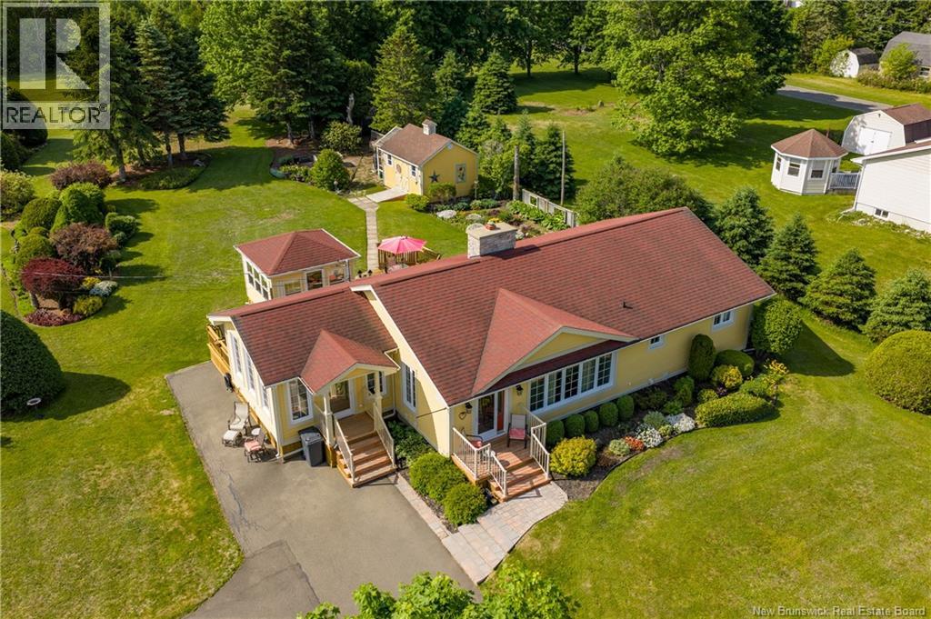 268 Irving Boulevard - 36
