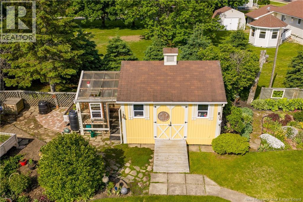268 Irving Boulevard - 41