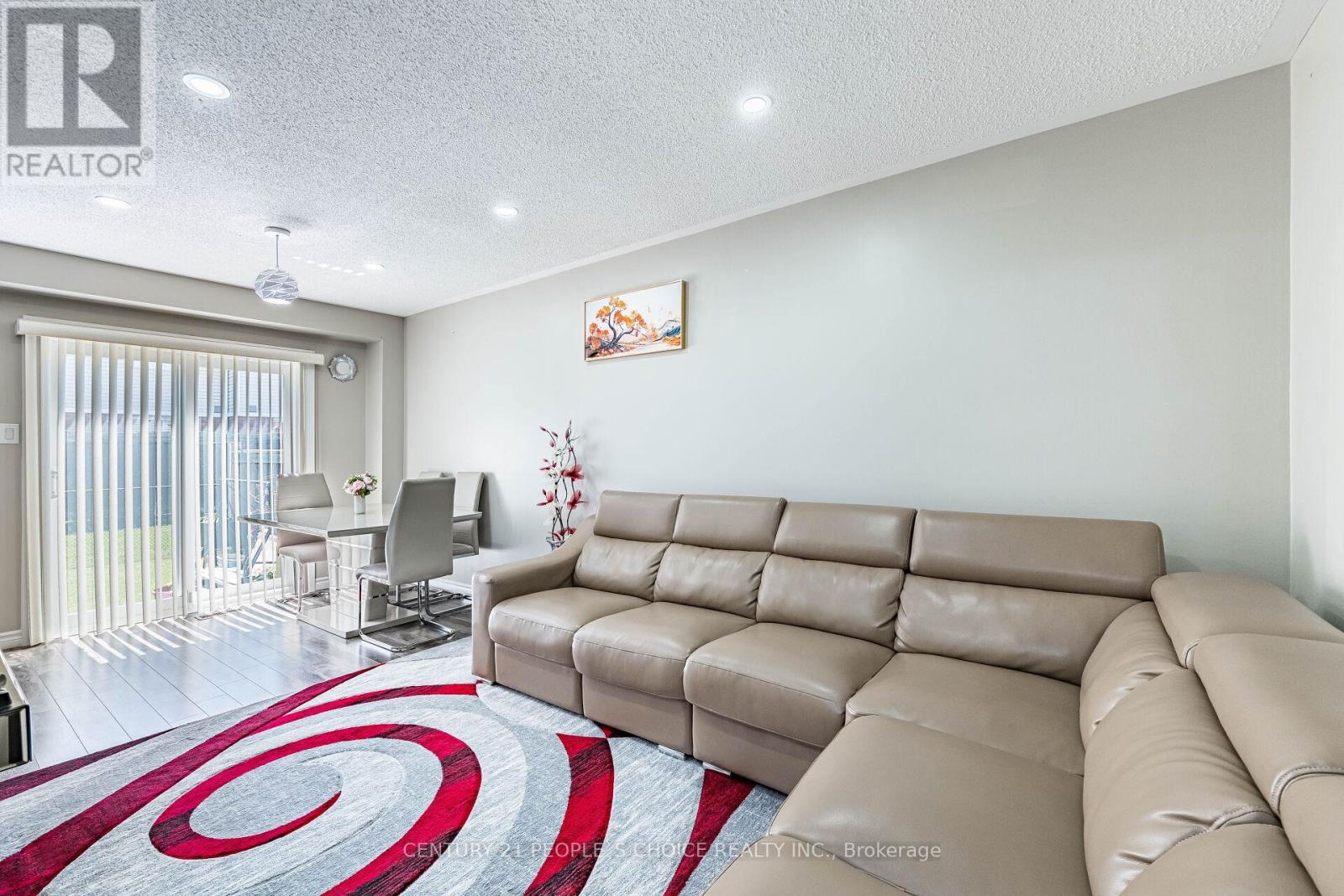 76 WICKSTEAD COURT - 7