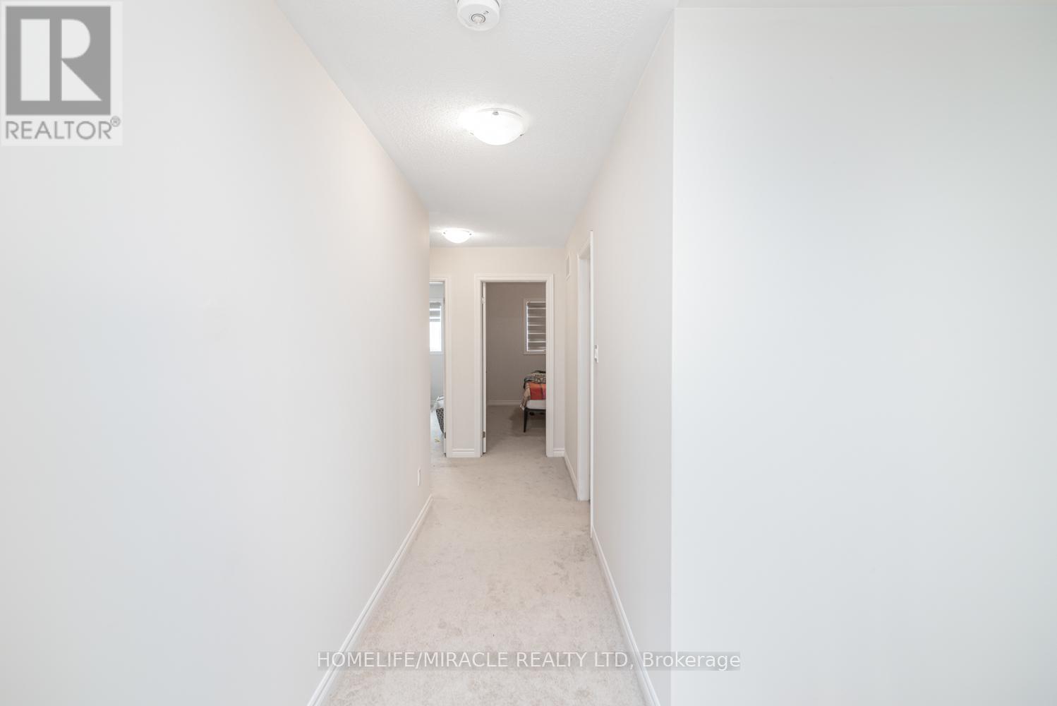 82 BAKER STREET - 13