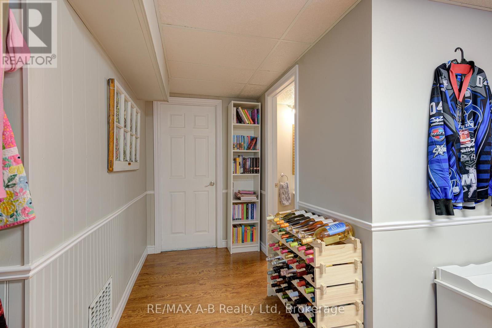 243 KING STREET - 35