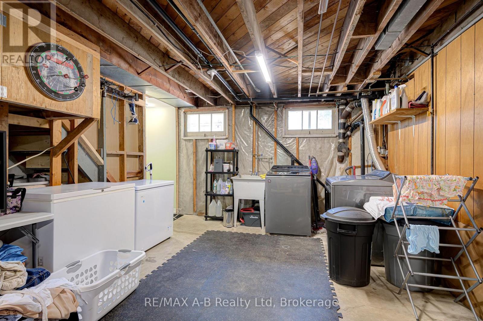 243 KING STREET - 37