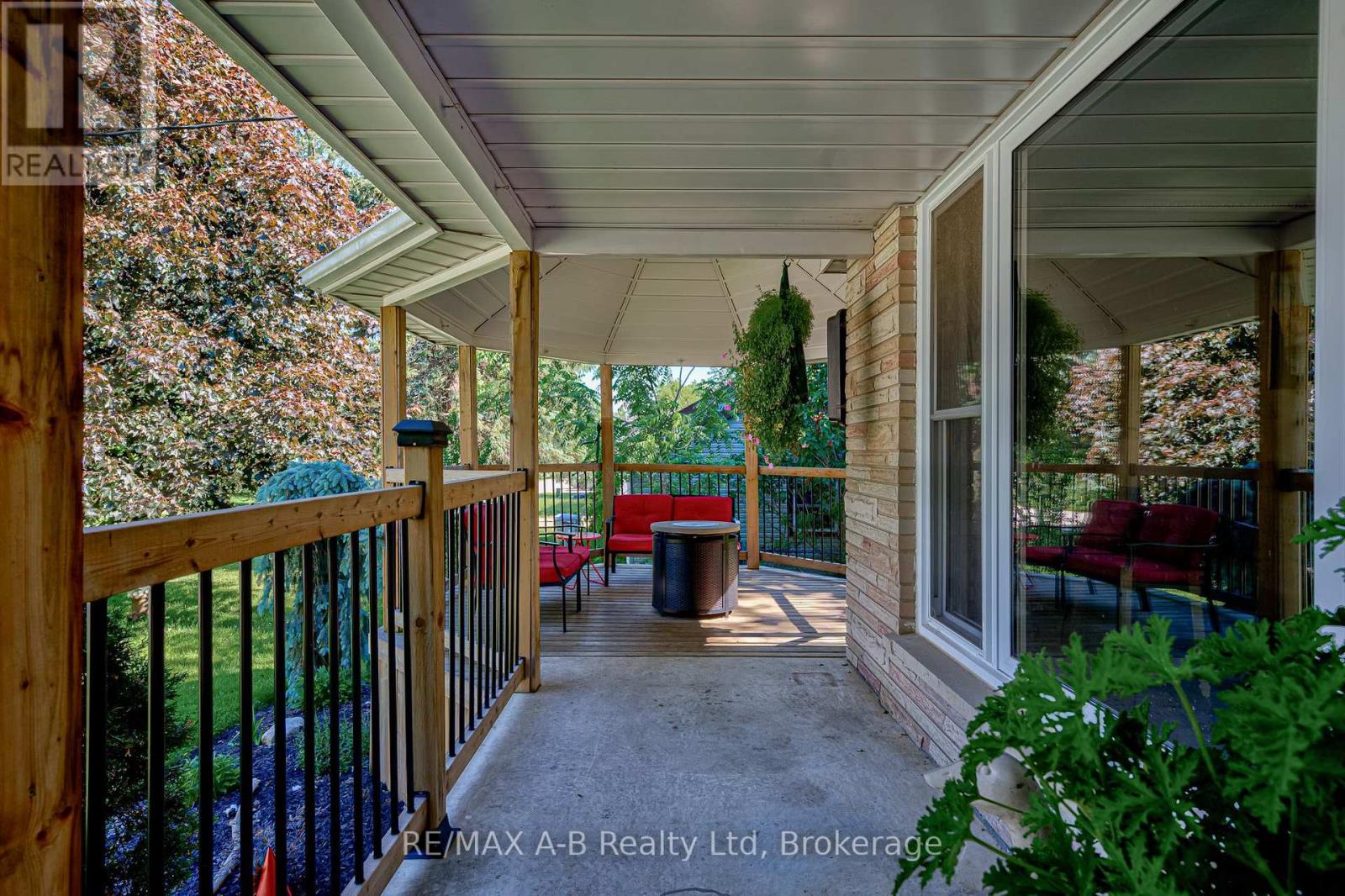 243 KING STREET - 4