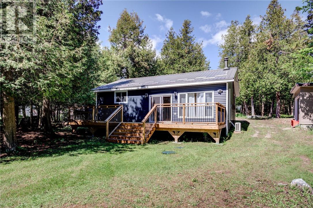 1084 Bay Estates Road S - 18