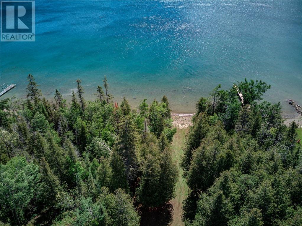 1084 Bay Estates Road S - 26