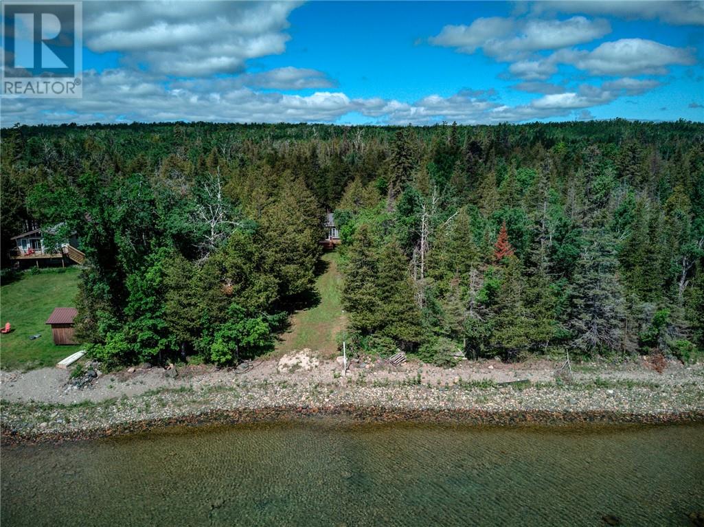 1084 Bay Estates Road S - 31