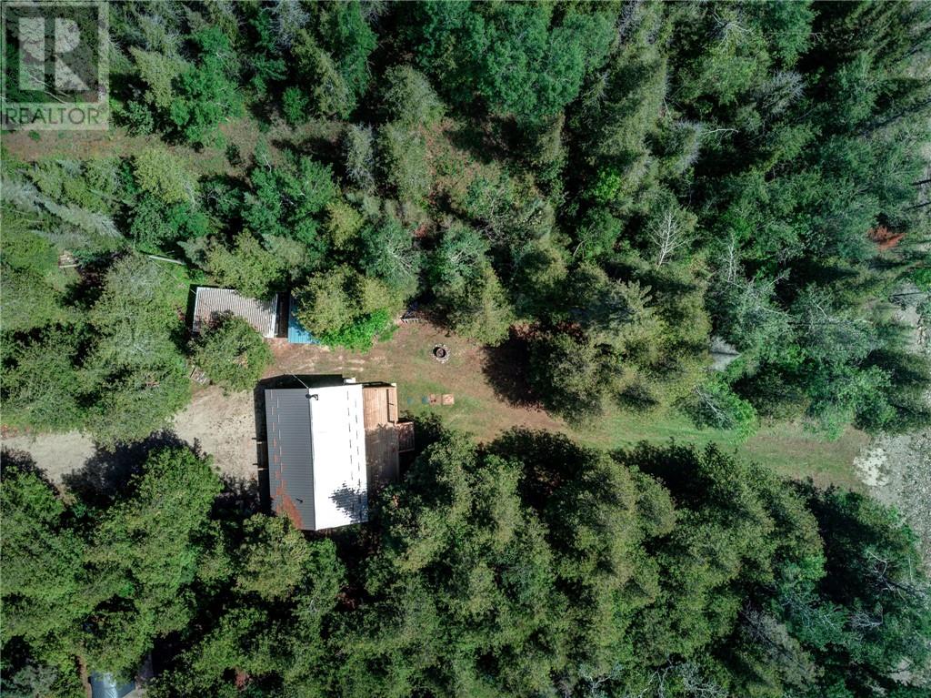 1084 Bay Estates Road S - 35