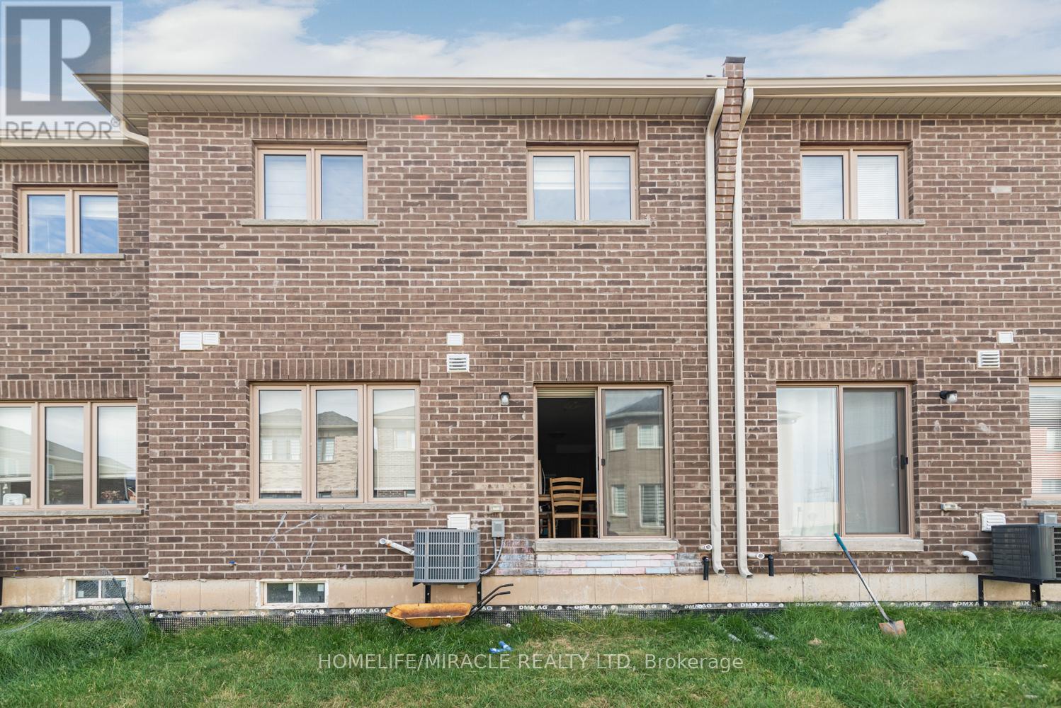 82 BAKER STREET - 26