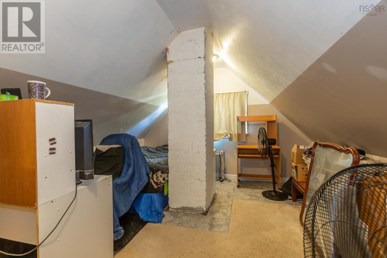 139 South Street - 29