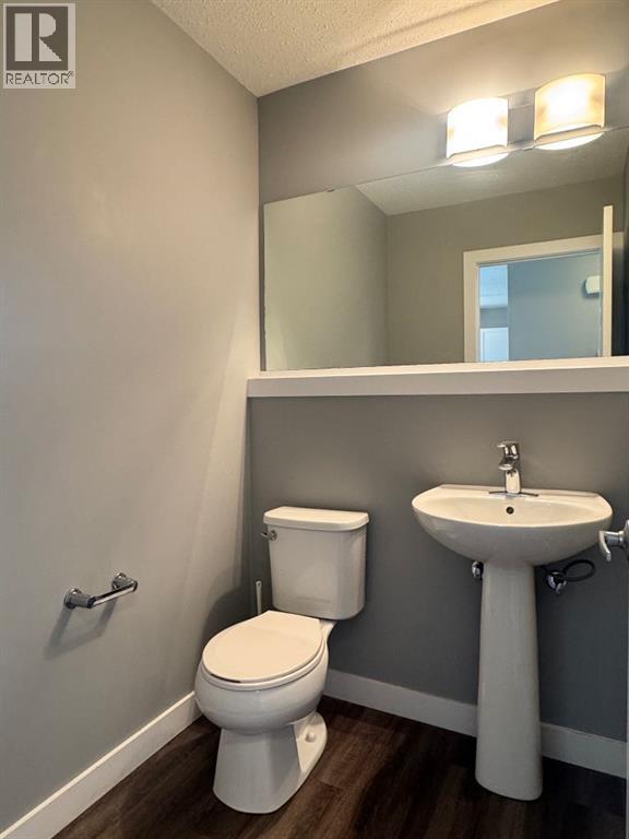 8453 101 Street — photo 16